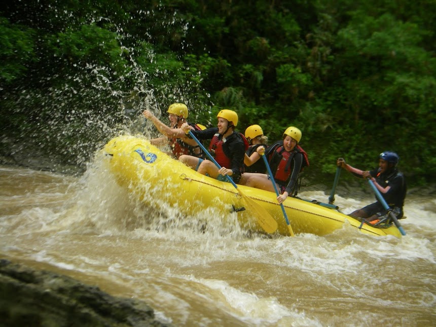 Fiji - Rafting Upper Navua River